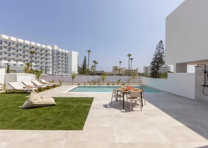 Aqua Pearl 3 Villa *