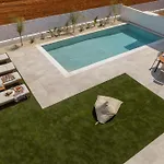 Aqua Pearl 3 *