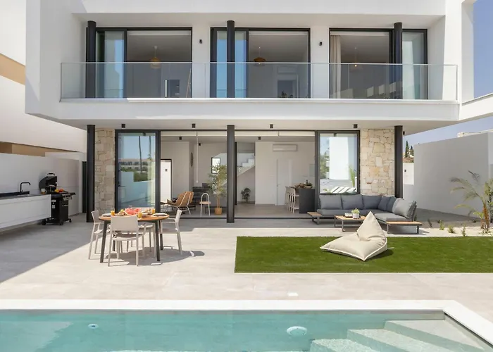 Aqua Pearl 3 Villa *