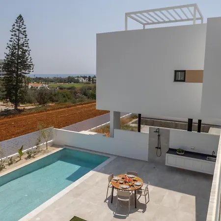 Aqua Pearl 3 * Πρωταράς